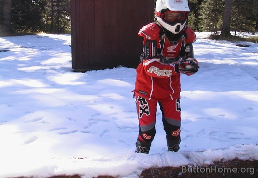 01 Briana readies snowball near Donner Pass CA