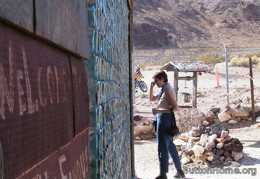 14 Susan at the bottle house