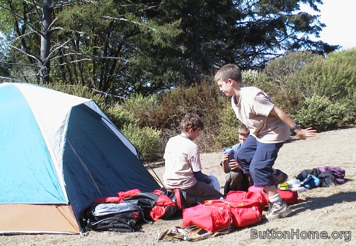 03 Preparing for beach hike