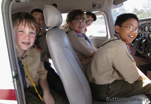 04 Four Scouts in a plane