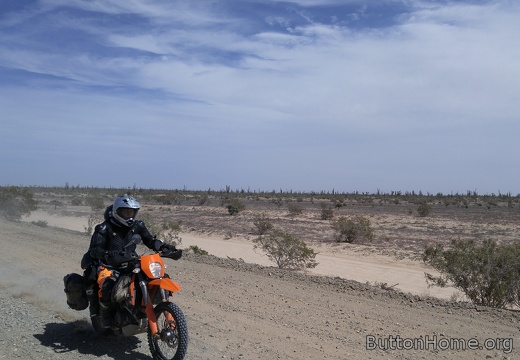 El Arco Highway-Passing