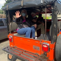 Jeep taxi to coffee plantation