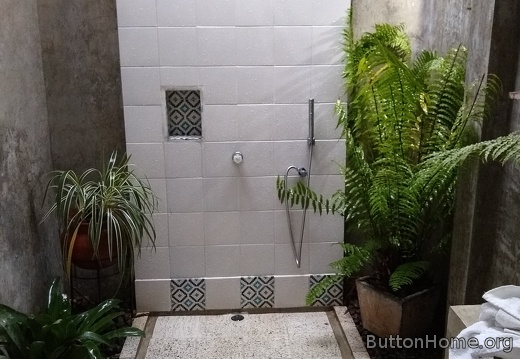 Tropical shower