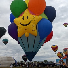 party balloon of balloons
