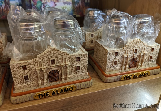 Alamo salt and pepper shakers