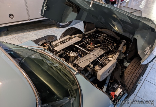 Jaguar engine