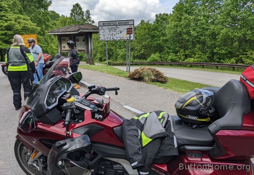 Motorcycle notice at the east end of Cherohala Skyway