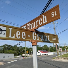 Lee-Grant Ave in Appomattox