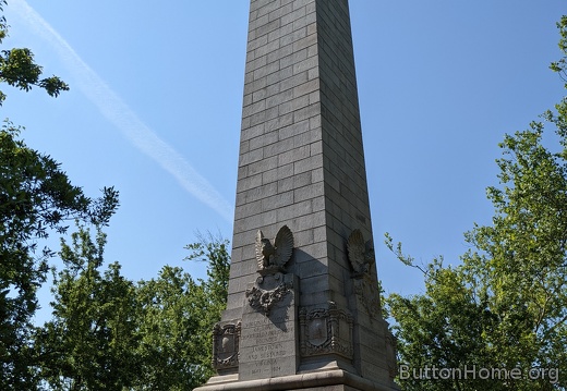 1907 monument to the Jamestown site