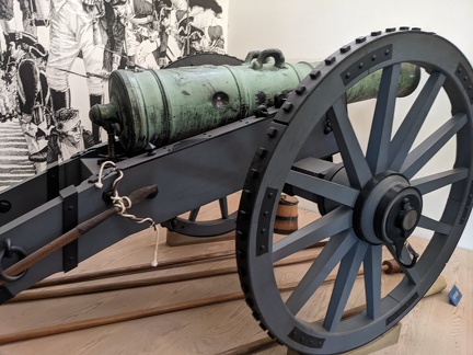Lafayette cannon
