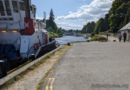 river to Fort Augustus