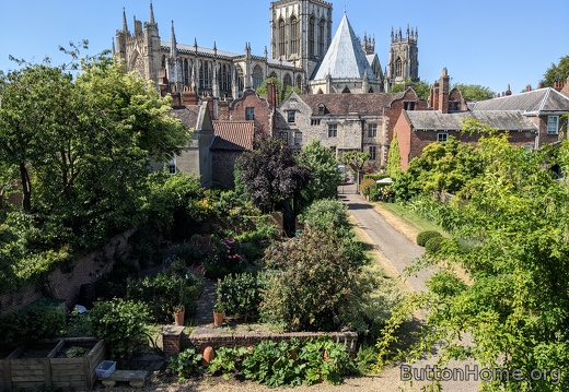York Minster and a home