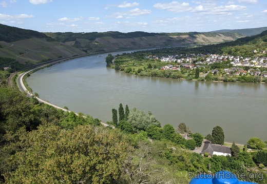 Rhine river gooseneck