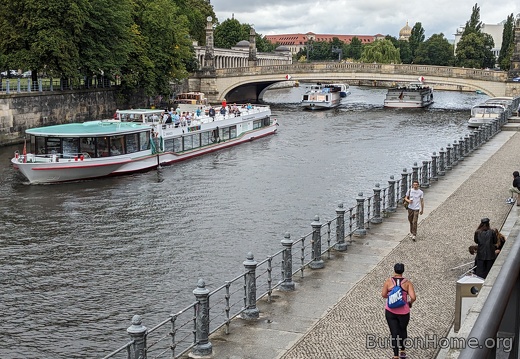 boats on the Spree river