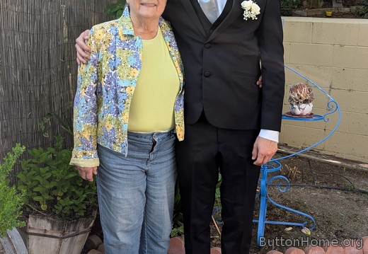 PXL 20250504 002740042