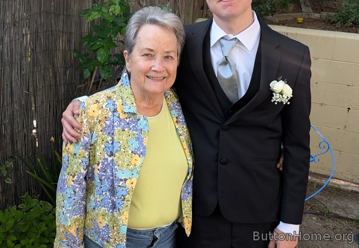 PXL 20250504 002744734