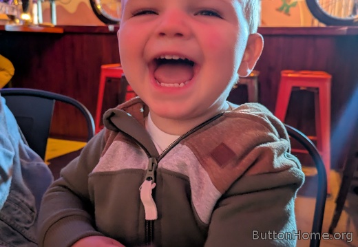 PXL 20250215 222714740