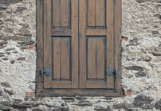 PXL 20250618 192821332