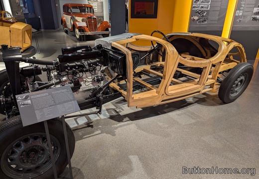 internals of 1920s car