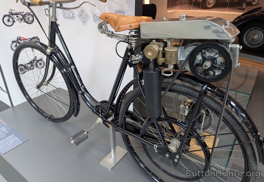 engine added to bicycle