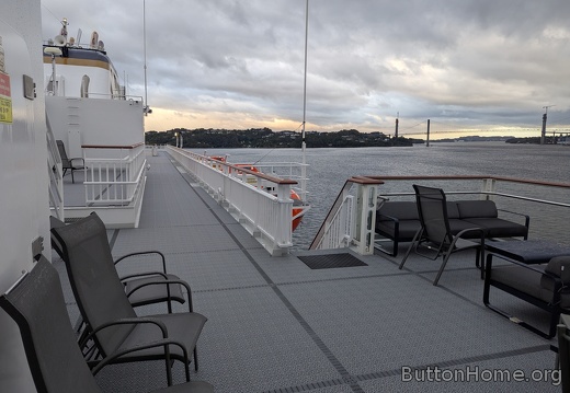 PXL 20250804 185034972