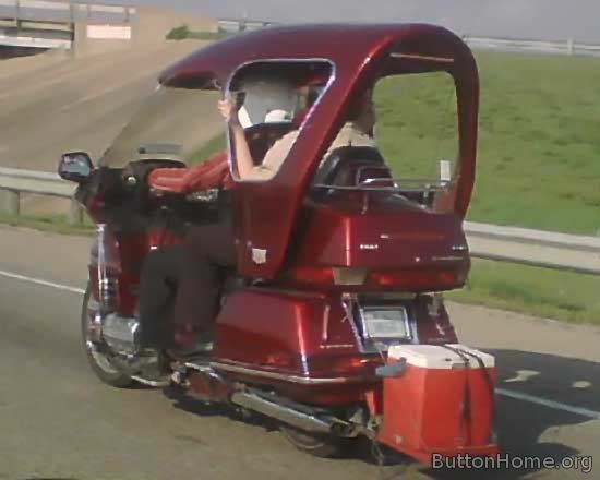 Honda-Goldwing-Car.jpg