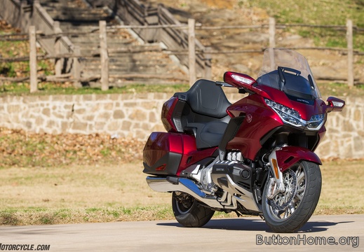 011818-2018-honda-gold-wing-tour-KWP 5750