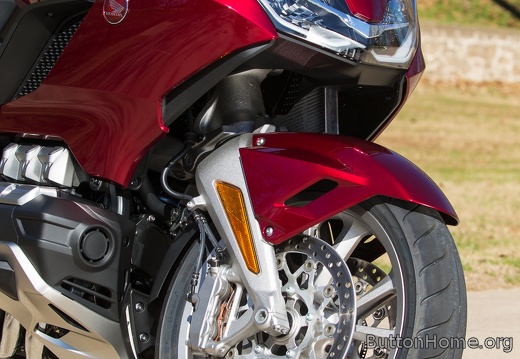 011818-2018-honda-gold-wing-tour-KWP 5825