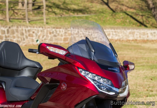 011818-2018-honda-gold-wing-tour-KWP 5841